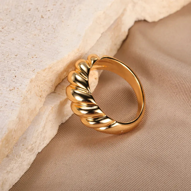 Braid Twisted Ring